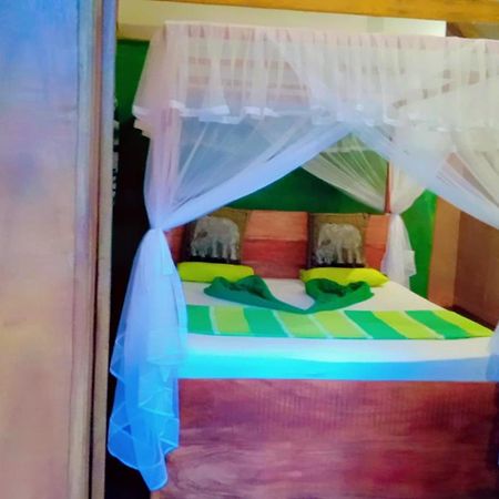 Sigiri Aliya Tree House Hotel Sigiriya Bagian luar foto